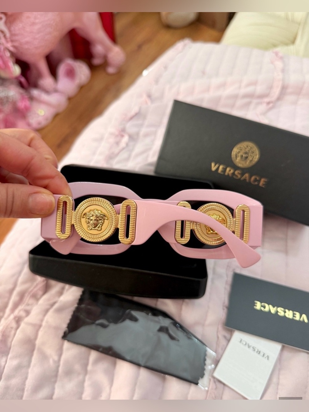 Authentic Versace Pink Rock Icon Sunglasses comes with everything in the pic
